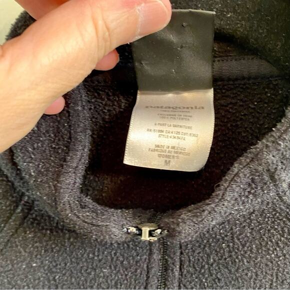 Patagonia Capilene Black Fleece Long Sleeve Pullover Women’s Medium 1/4 Zipper - Picture 4 of 14